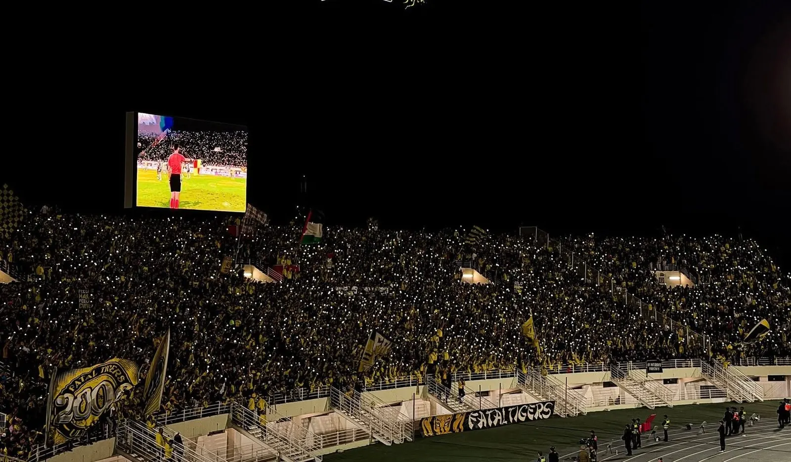 غضب جماهير المغرب الفاسي من تهاون اللاعبين ومطالبة بالجد