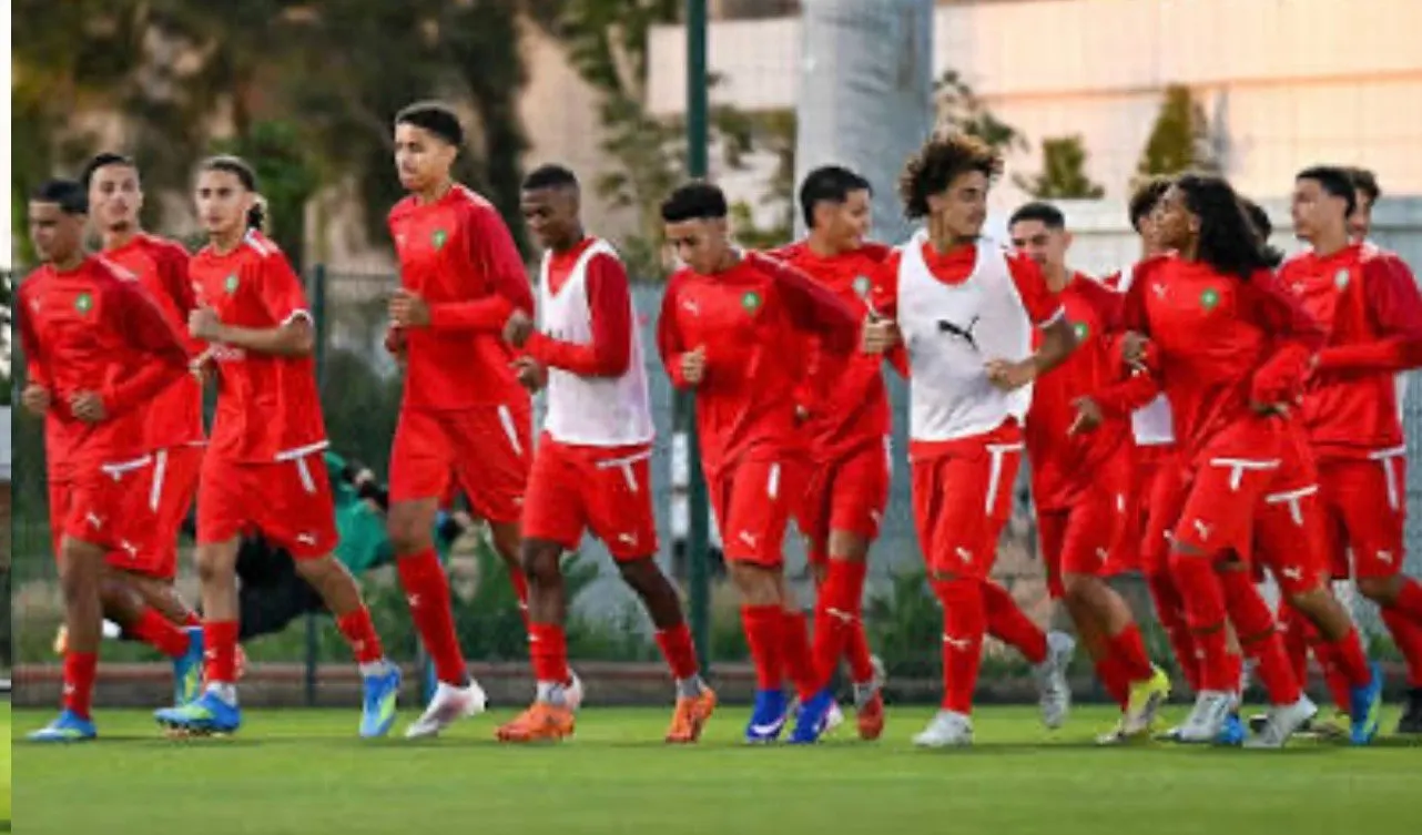 المنتخب الوطني يواصل التدريب قبل مواجهة الكاميرون في ربع